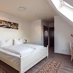 Hotel Roma *