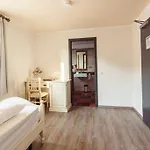Hotel Roma *